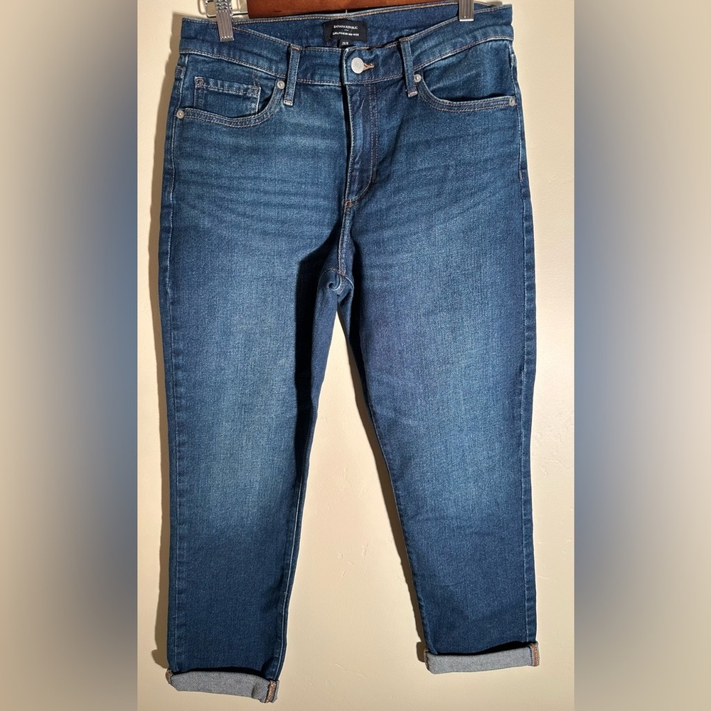 Classic Women's Slim Straight Jeans - Dark Blue